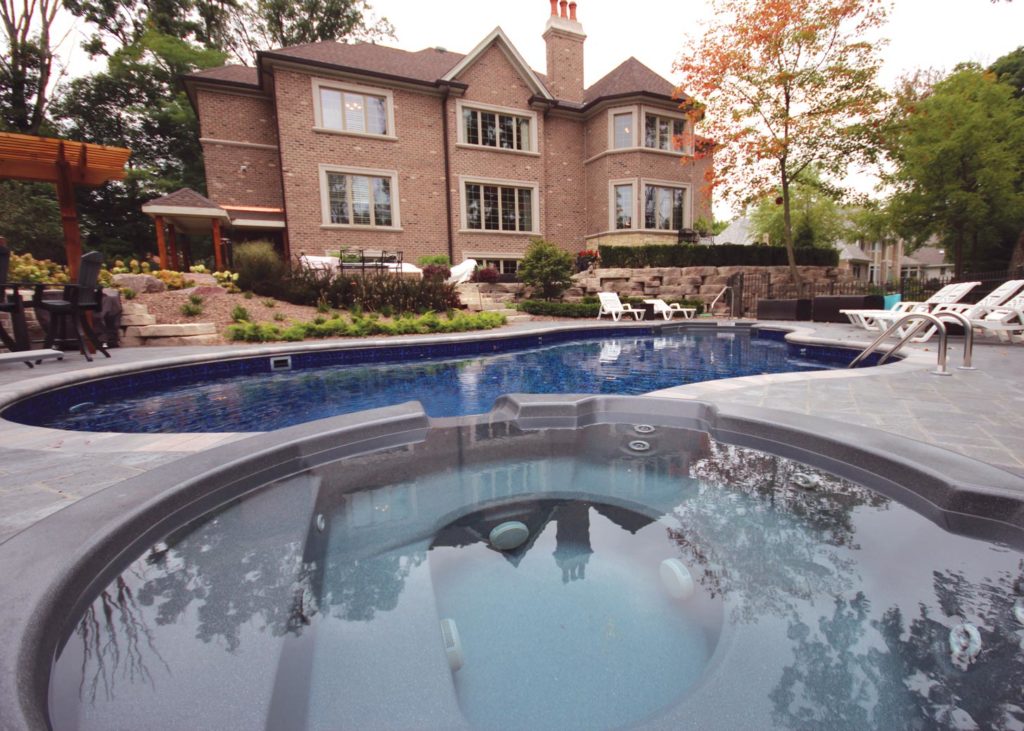 Ciscon Landscaping & Outdoor Living