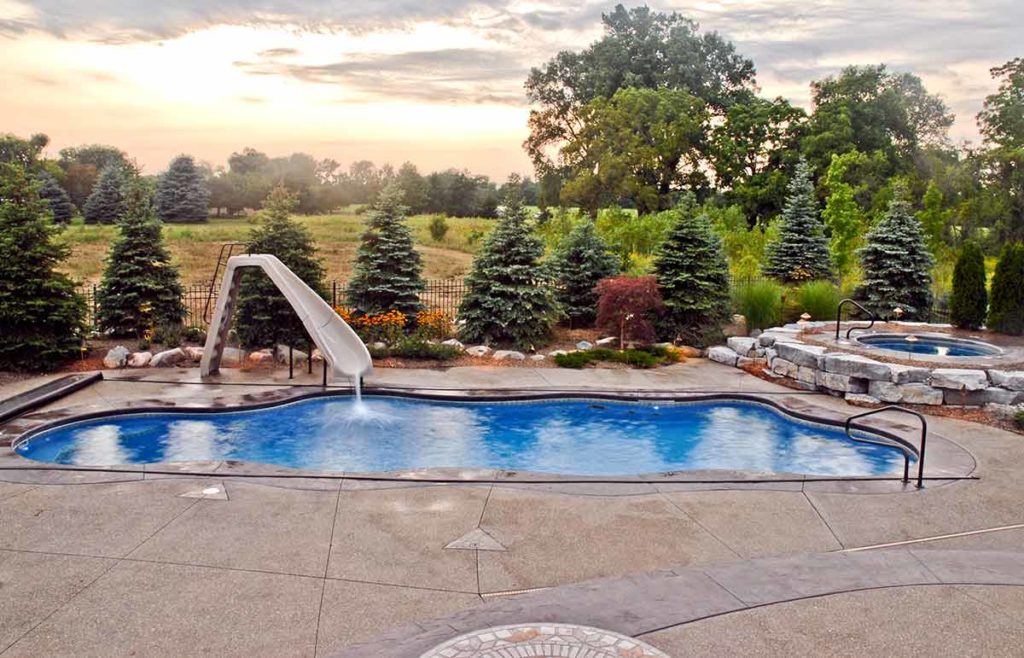 Ciscon Landscaping & Outdoor Living